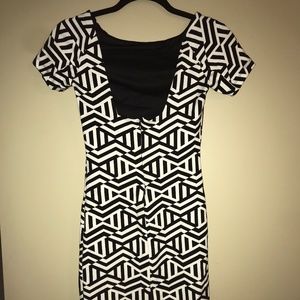Zara Midi Geometric Black & White Dress, Small